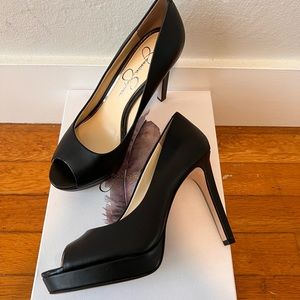 Jessica Simpson JS Black Dalyn Peep Toe Pump BRAND NEW